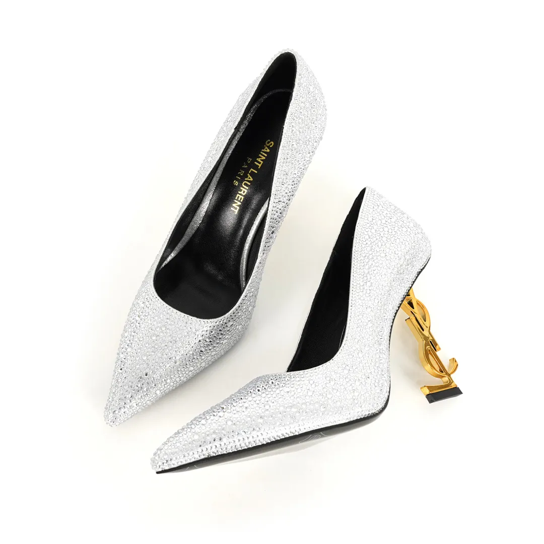 👟👟Ex-factory price 600👟👟 [Saint Laurent] YSL letter metal heels. Fabric: Cow patent leather/cow leather. Sheepskin lining/foot pads, Italian leather outsole. The letter heel is cast from ultra-high-strength steel. Heel height: 10.5CM and 8.5M two heel heights. Size 35-42 (42 is custom-made and cannot be returned or exchanged).